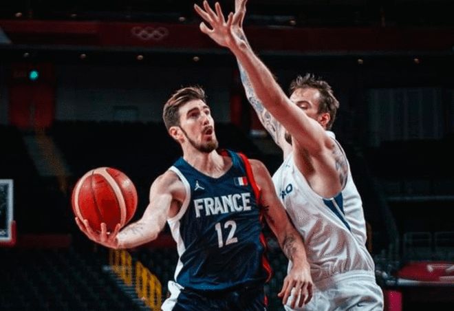 多伦多猛龙发布备战花絮，赛后战术微调，欧冠任务艰巨，轮换策略成焦点