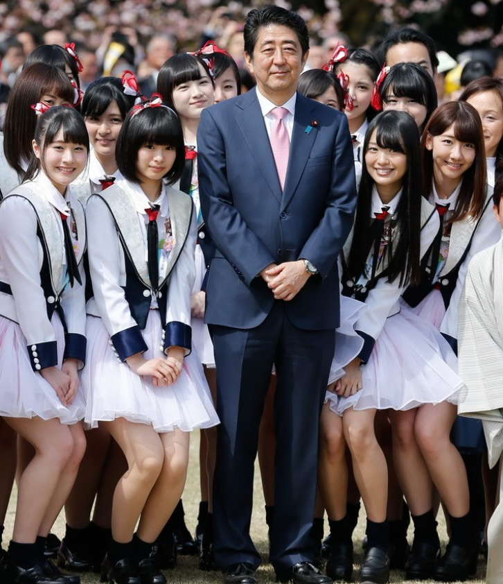 赛地聚焦——欧篮联关键时刻热度飙升,广东宏远队长鼓劲,话题不断,更衣室氛围转暖的简单介绍 赛地聚焦——欧篮联关键时刻热度飙升,广东宏远队长鼓劲,话题不断,更衣室氛围转暖的简单介绍