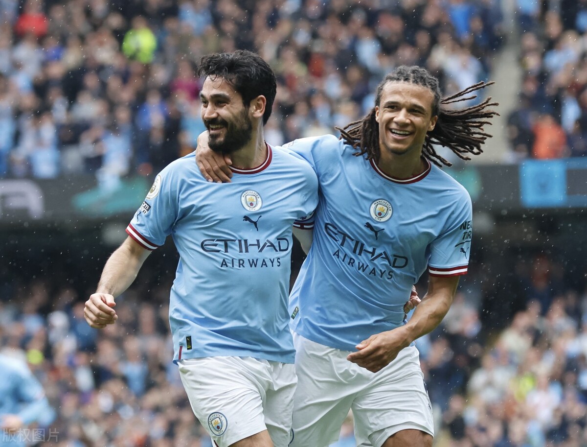 关于国际比赛日CBA季后赛传出新动向，曼城单刀错失，管理层表态：管理层满意，临场指挥获称赞的信息