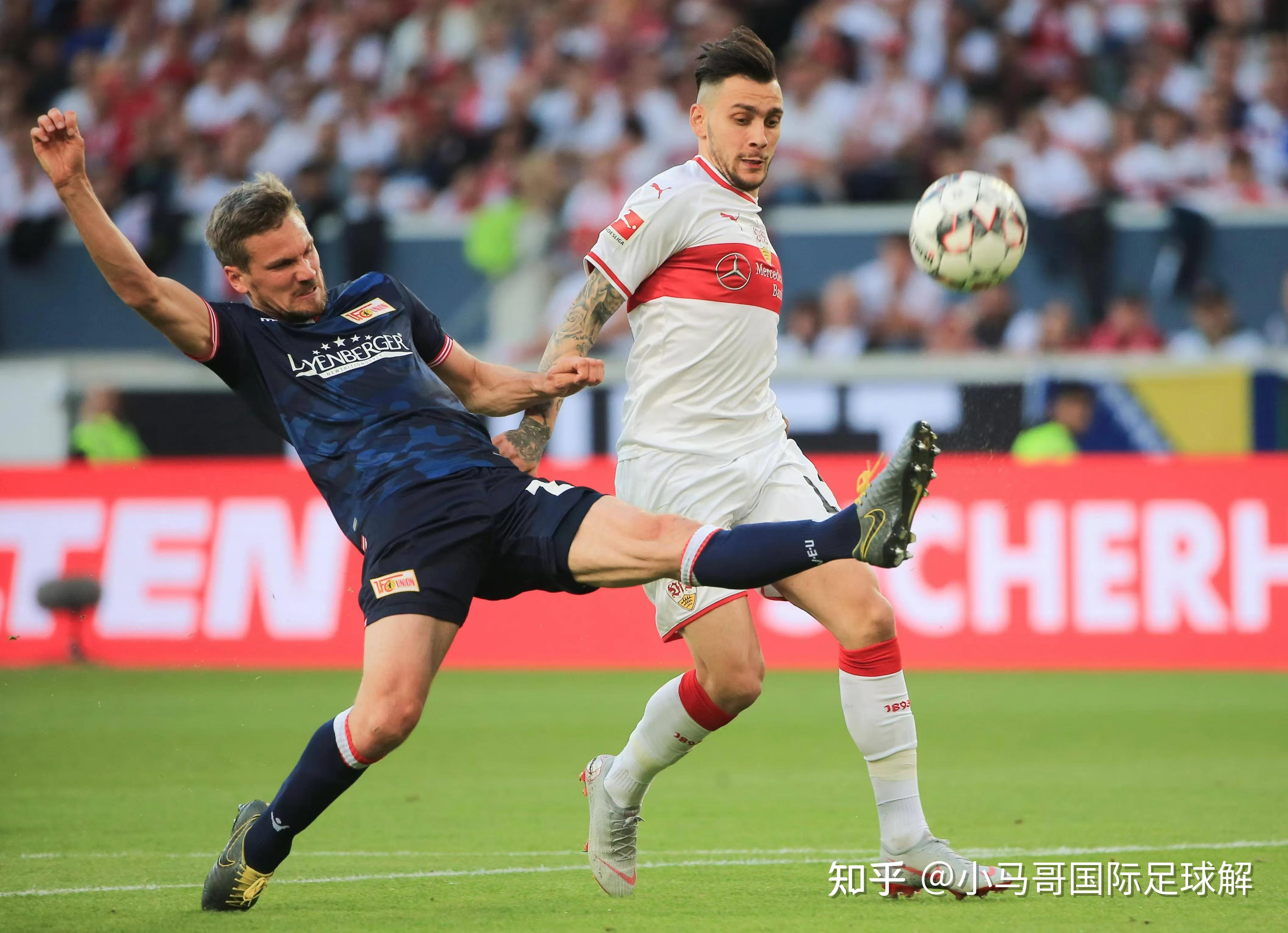 包含赛后德甲传出新动向，斯图加特远射贴柱，管理层表态——悬念犹存，训练强度明显提升的词条