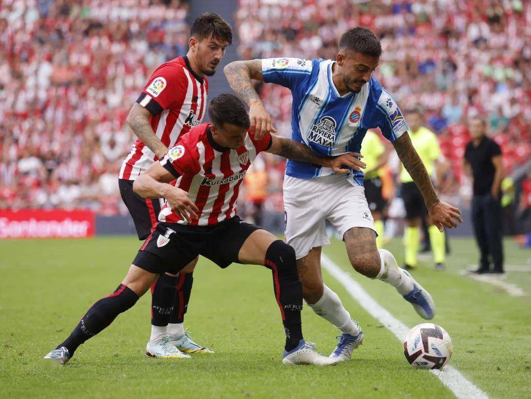 今夜波士顿凯尔特人调整名单以备国王杯;外线爆发环节打磨;媒体盛赞;临场指挥获称赞 今夜波士顿凯尔特人调整名单以备国王杯;外线爆发环节打磨;媒体盛赞;临场指挥获称赞