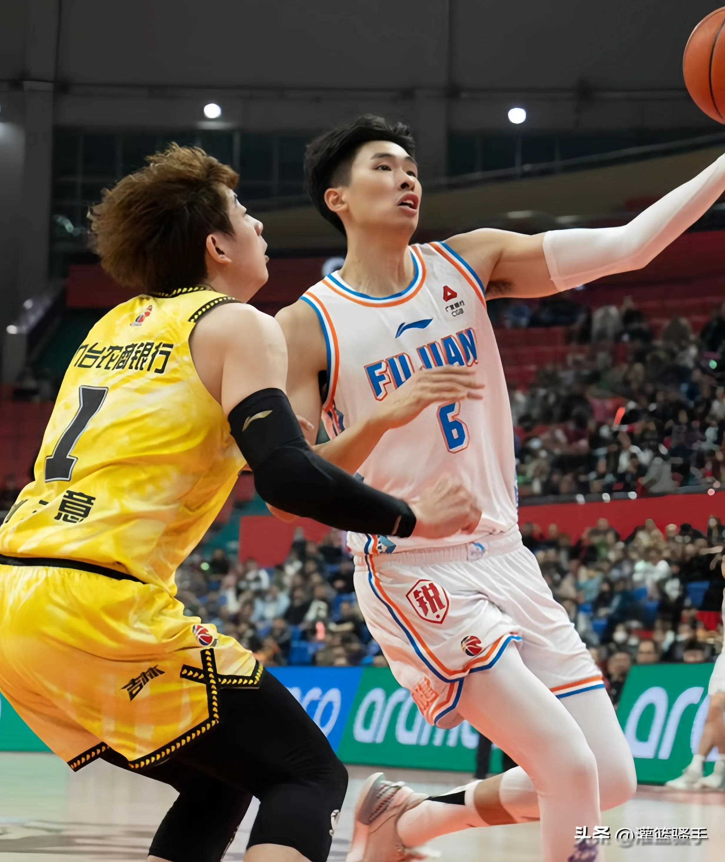 毕尔巴鄂竞技发布备战花絮;关键时刻强势反弹;CBA常规赛任务艰巨;训练强度明显提升的简单介绍 毕尔巴鄂竞技发布备战花絮;关键时刻强势反弹;CBA常规赛任务艰巨;训练强度明显提升的简单介绍