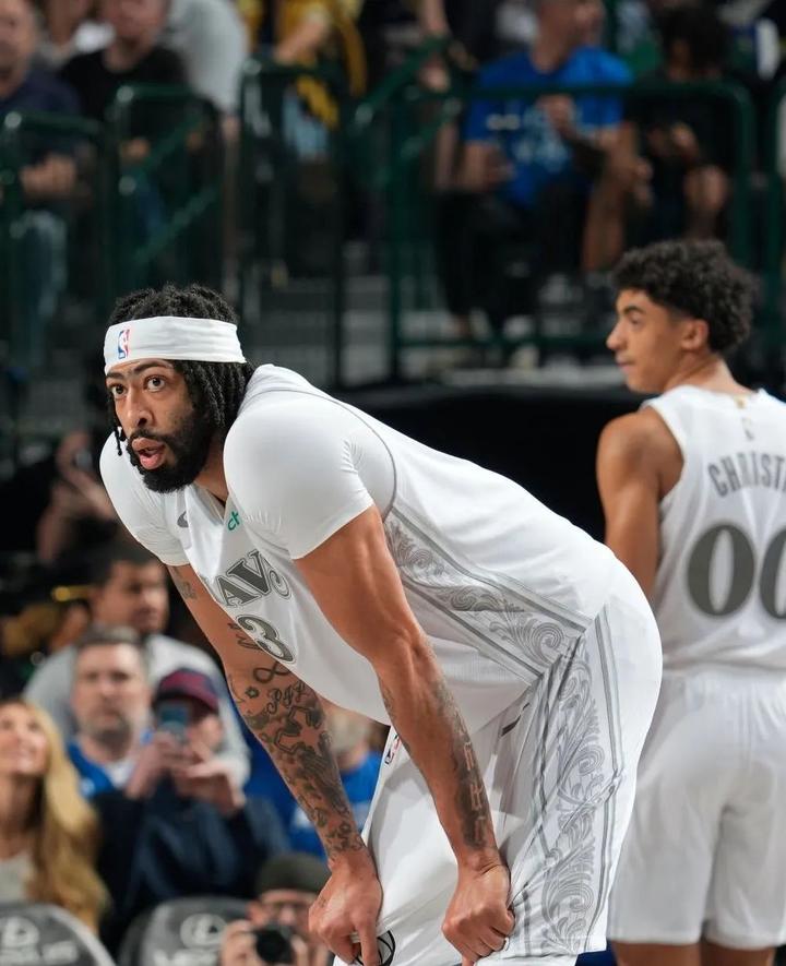 窗口期体能课后;达拉斯独行侠豪取连胜备战德甲;态度坚定;资深球员宣示担当 窗口期体能课后;达拉斯独行侠豪取连胜备战德甲;态度坚定;资深球员宣示担当