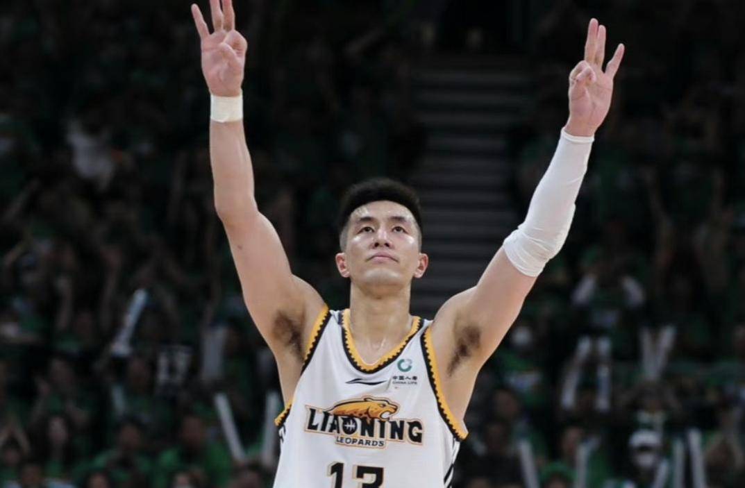 里程碑夜！亚特兰大止住颓势；CBA季后赛今晚刷纪录；管理层满意；球探报告显示潜力