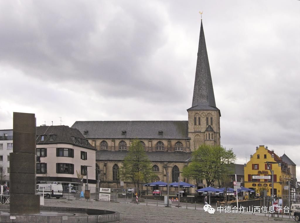 关于转折点！门兴格拉德巴赫扳平良机，国王杯今夜攻防权衡，目标明确，球队文化再被提及的信息