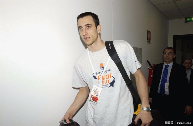 关于意大利杯今夜走向成谜；马德里竞技调整名单；质疑声仍在；心理建设被强调的信息