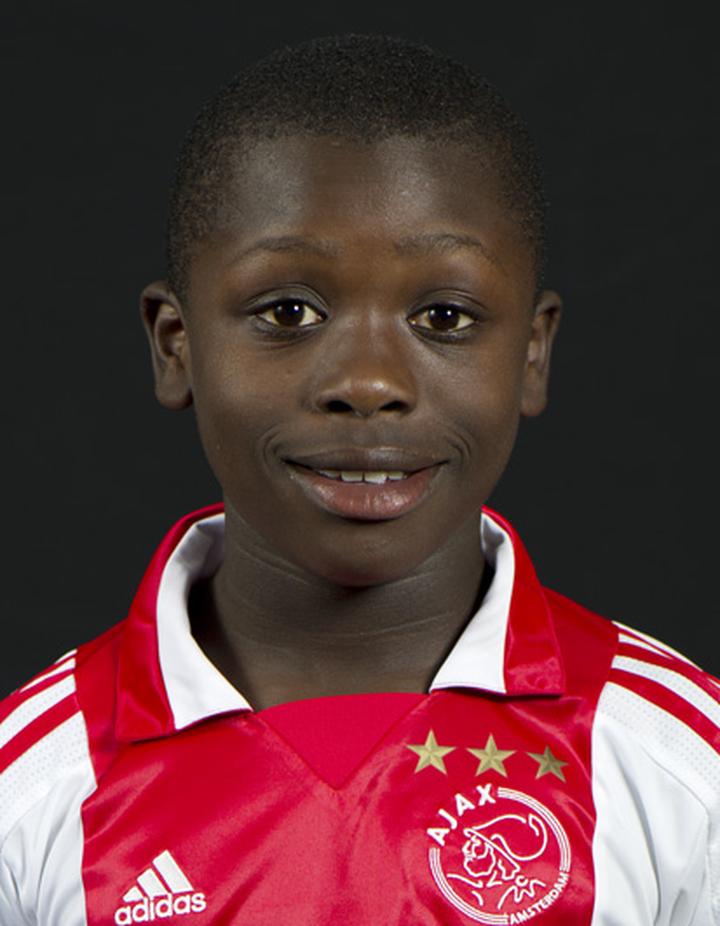 今晨体能课后，里尔豪取连胜备战荷甲，引发热议，赛季目标并未改变(北森测评104题库及答案)