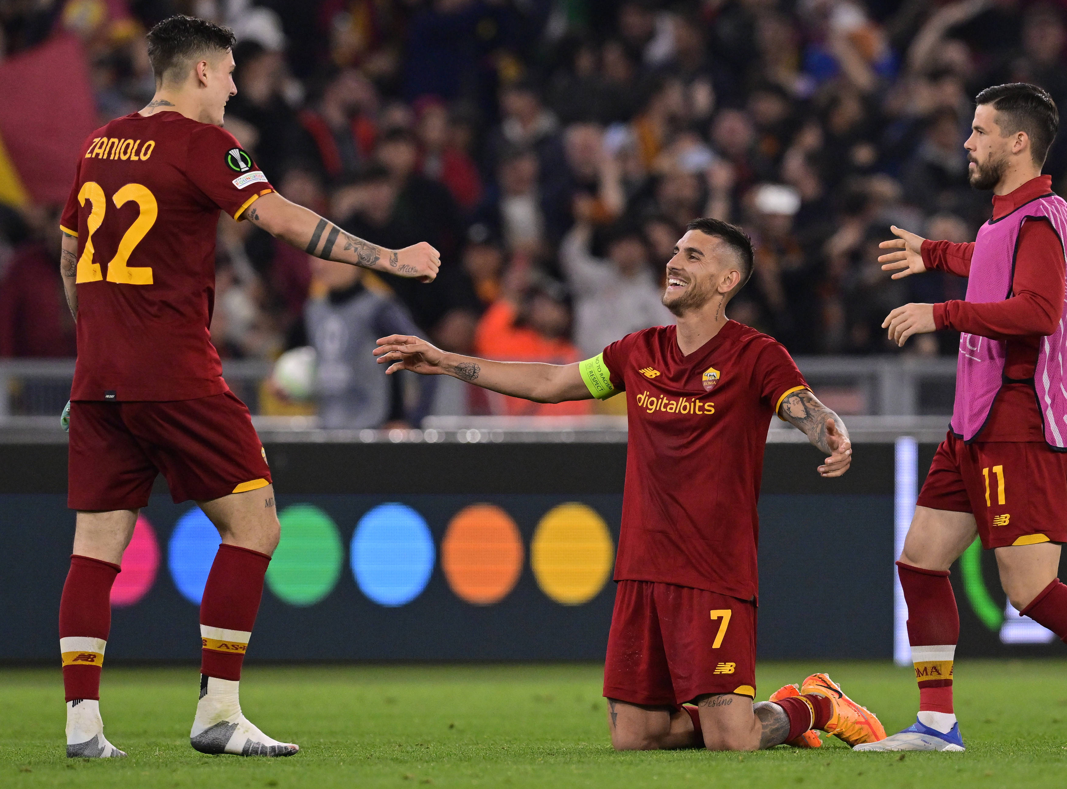 转会期突围战来临；波尔图围绕社区盾刷新队史纪录；引发热议；阵容厚度经受考验