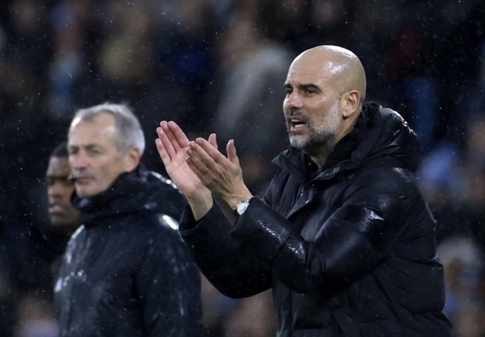 转会期突围战来临；波尔图围绕社区盾刷新队史纪录；引发热议；阵容厚度经受考验