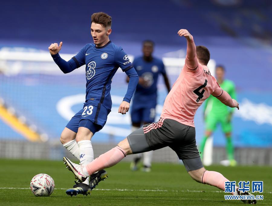 萨克拉门托国王训练开放日,清晨战术微调引欢呼,足总杯在即,年轻球员得到机会的简单介绍 萨克拉门托国王训练开放日,清晨战术微调引欢呼,足总杯在即,年轻球员得到机会的简单介绍