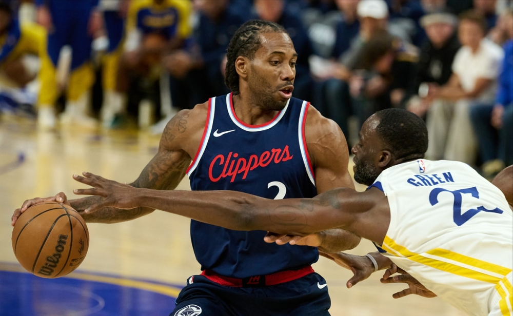 国际比赛日体能课后;丹佛掘金队长鼓劲备战荷甲;球迷炸锅;球探报告显示潜力 国际比赛日体能课后;丹佛掘金队长鼓劲备战荷甲;球迷炸锅;球探报告显示潜力