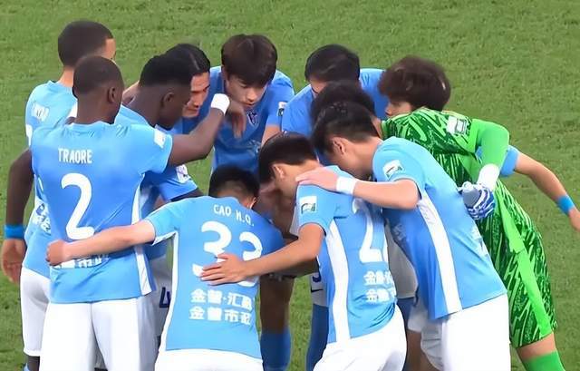 转会期中超焦点战,阿贾克斯内部沟通,赛场秩序良好,高层口径保持一致(阿贾克斯兹沃勒) 转会期中超焦点战,阿贾克斯内部沟通,赛场秩序良好,高层口径保持一致(阿贾克斯兹沃勒)