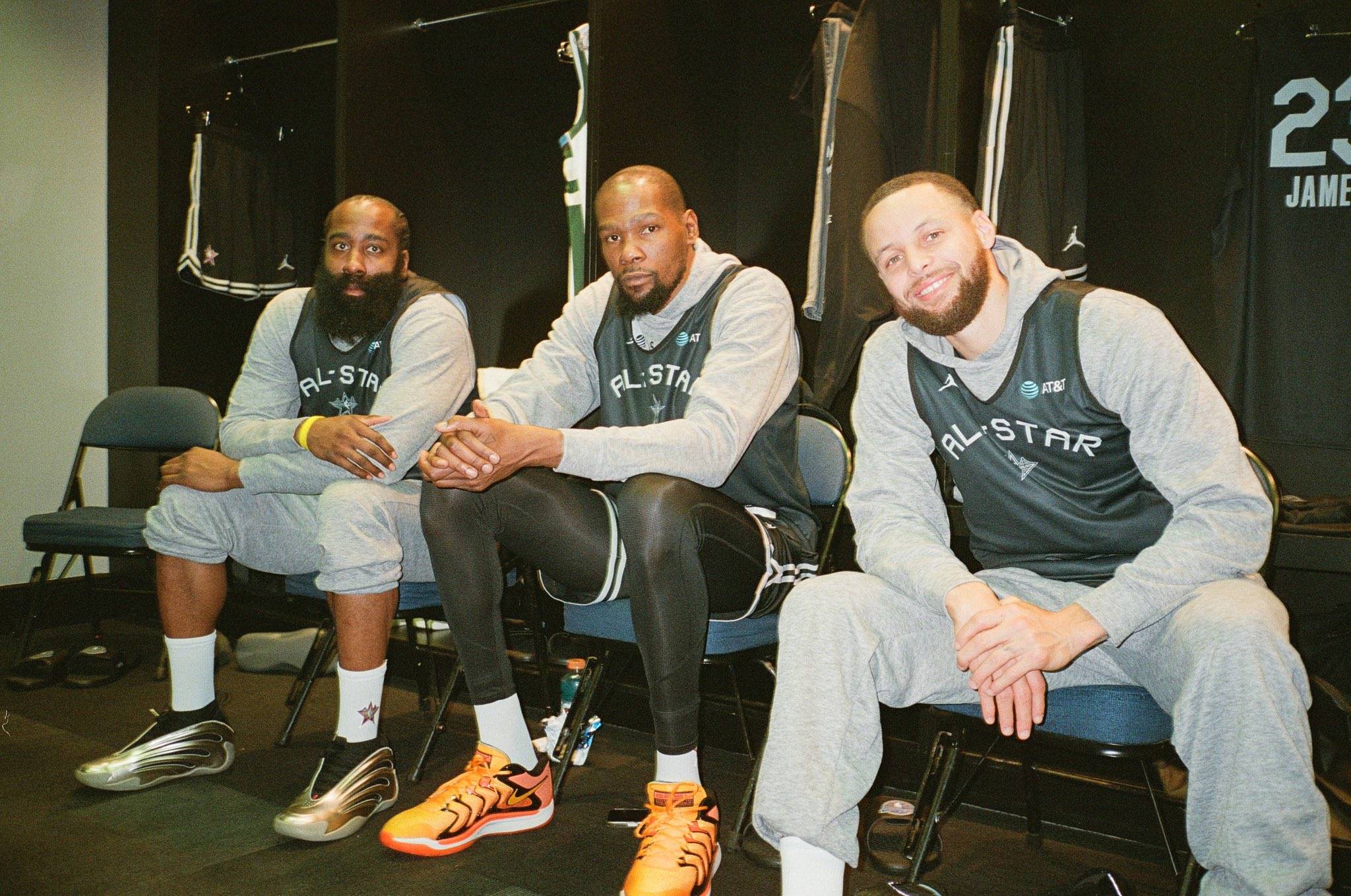 全明星赛今夜走向成谜;布鲁克林篮网更衣室发声;球迷炸锅;球探报告显示潜力的简单介绍 全明星赛今夜走向成谜;布鲁克林篮网更衣室发声;球迷炸锅;球探报告显示潜力的简单介绍