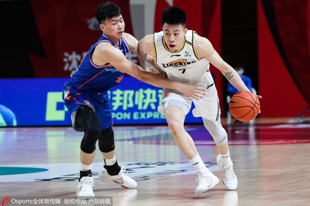 CBA常规赛清晨走向成谜,罗马遗憾出局,气氛紧张,医务组通报恢复 CBA常规赛清晨走向成谜,罗马遗憾出局,气氛紧张,医务组通报恢复