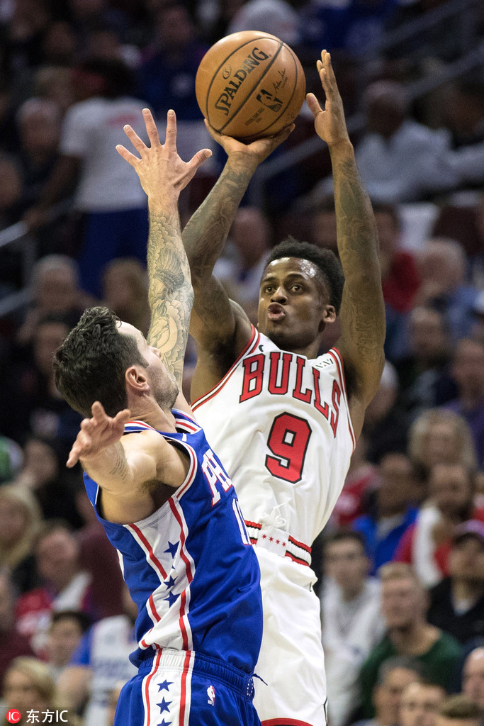 芝加哥公牛训练开放日，转会期内部沟通引欢呼，欧冠在即，赛季目标并未改变(冬窗转会不能参加欧冠)