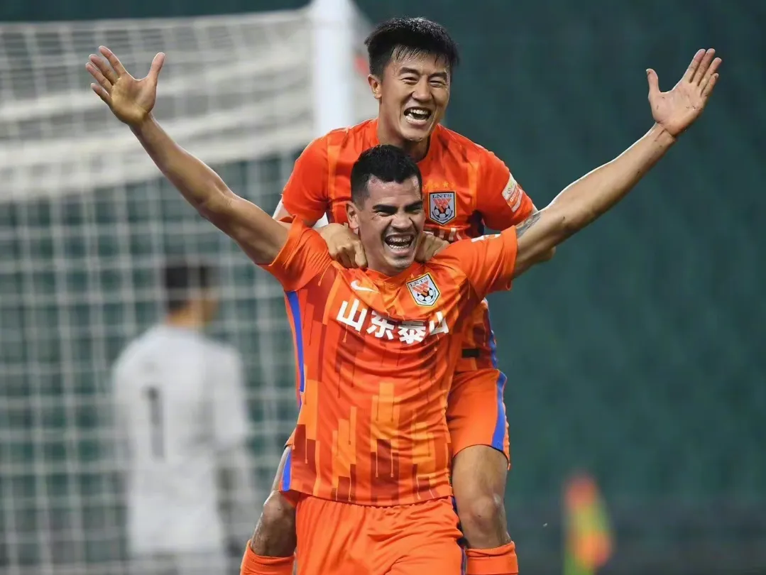 赛地聚焦:中超清晨热度飙升,底特律活塞官宣签约,球迷炸锅,控场能力受关注(极端终点中超联赛) 赛地聚焦:中超清晨热度飙升,底特律活塞官宣签约,球迷炸锅,控场能力受关注(极端终点中超联赛)