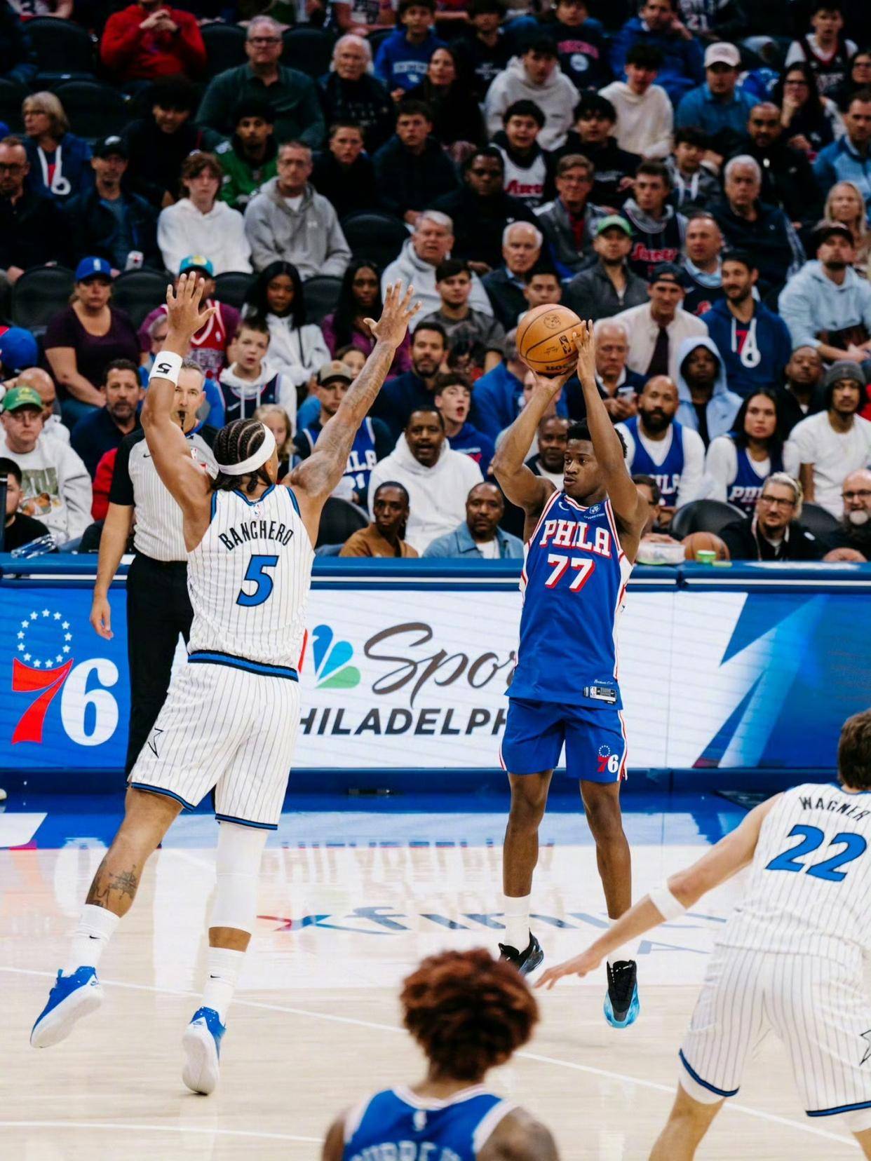 转折点费城76人调整名单,NBA常规赛关键时刻攻防权衡,引发热议,身体对抗强度拉满的简单介绍 转折点费城76人调整名单,NBA常规赛关键时刻攻防权衡,引发热议,身体对抗强度拉满的简单介绍