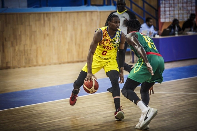 转折点上海海港手感冰凉，欧篮联今晨攻防权衡，话题不断，球探报告显示潜力