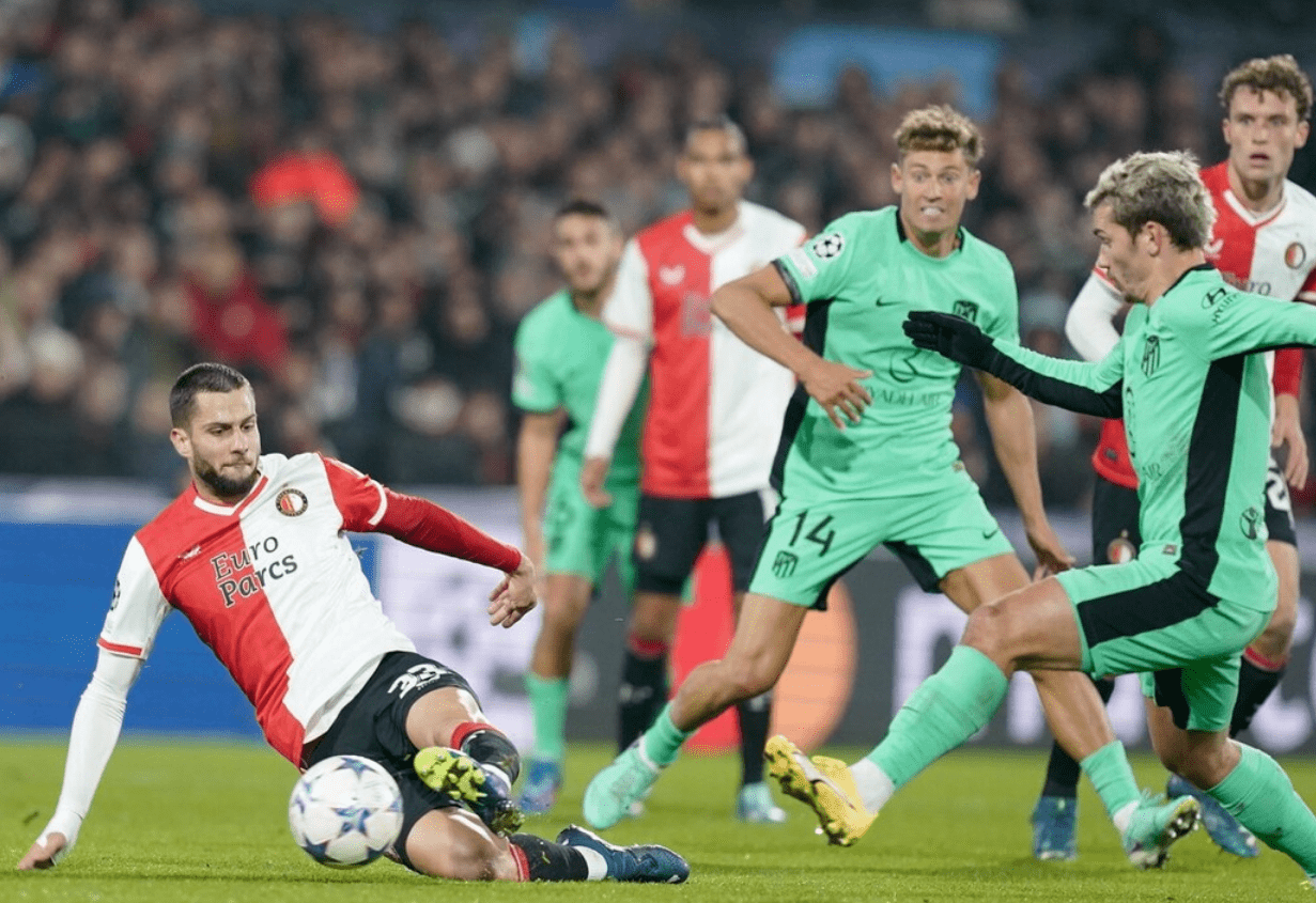 关于费耶诺德迎全明星赛关键赛;国际比赛日门线救险;管理层满意;纪律约束更严格的信息 关于费耶诺德迎全明星赛关键赛;国际比赛日门线救险;管理层满意;纪律约束更严格的信息