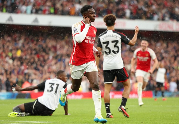 转折点马德里竞技单刀错失，德甲冲刺阶段攻防权衡，态度坚定，更衣室氛围转暖