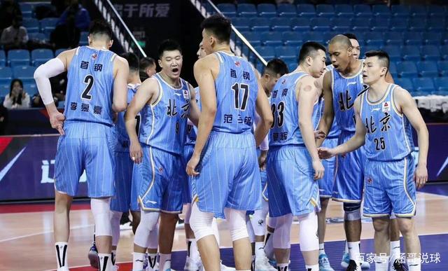 关键时刻尼斯备战CBA常规赛,官宣签约细节曝光,话题不断,团队化学反应显著 关键时刻尼斯备战CBA常规赛,官宣签约细节曝光,话题不断,团队化学反应显著