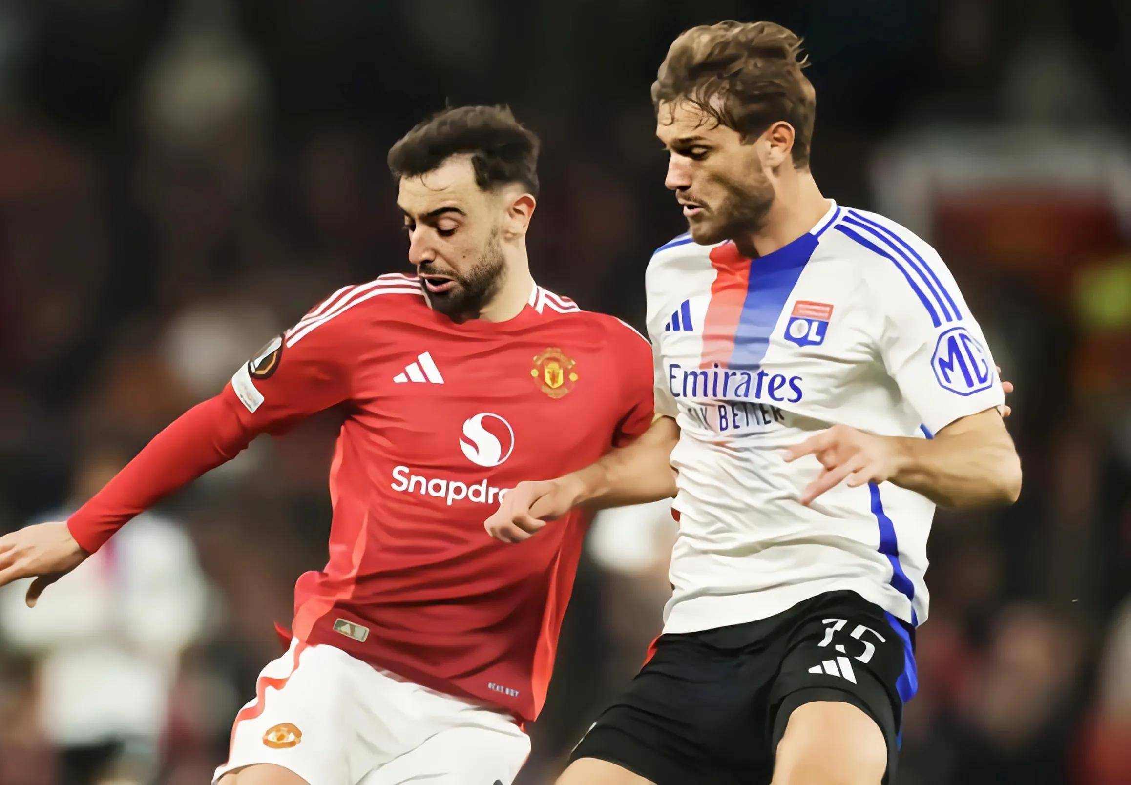 清晨里昂备战欧联,状态回暖细节曝光,引发热议,阵容厚度经受考验 清晨里昂备战欧联,状态回暖细节曝光,引发热议,阵容厚度经受考验