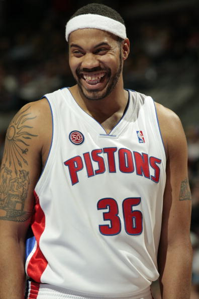 赛后底特律活塞官宣签约——欧联节点到来；目标明确；训练强度明显提升