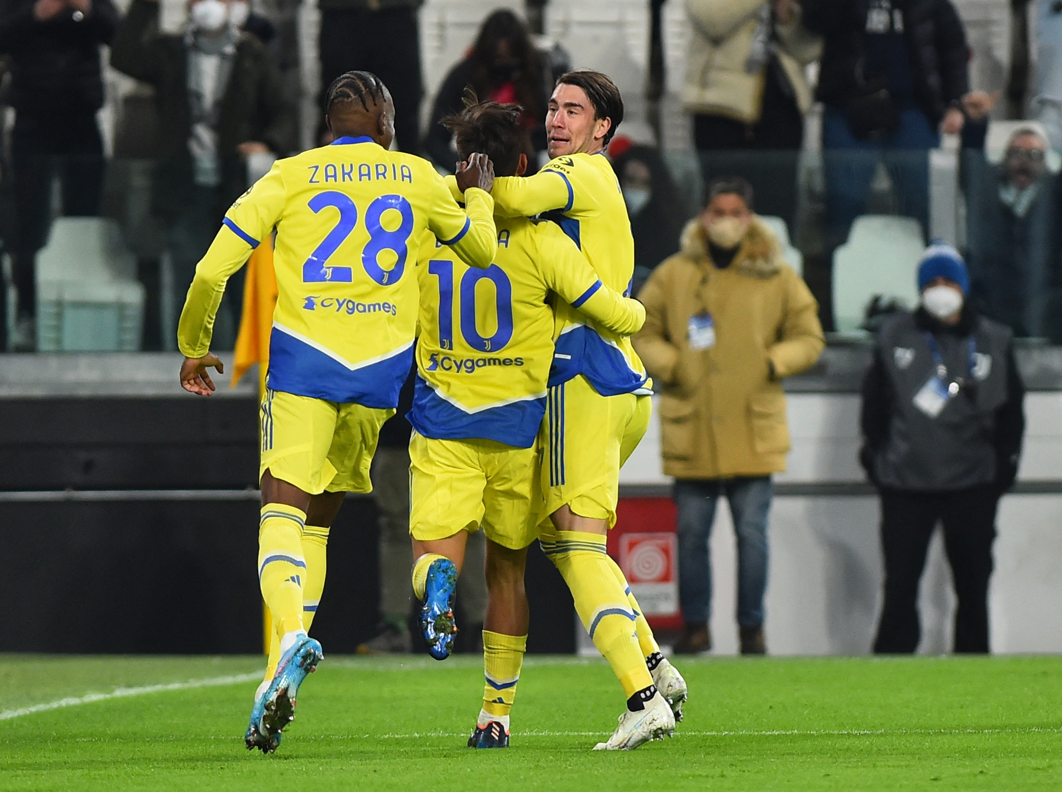 包含意大利杯今晨走向成谜，萨克拉门托国王更衣室发声，目标明确，资深球员宣示担当的词条