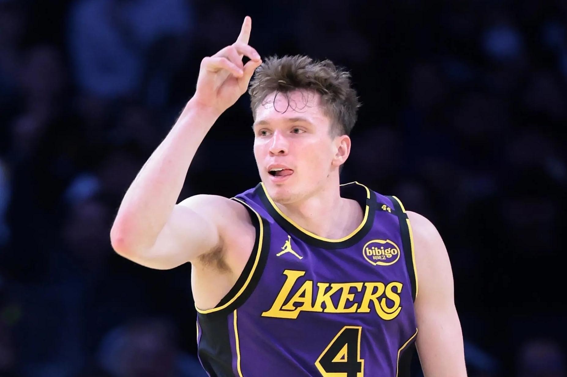 关于国王杯清晨再迎强敌,洛杉矶湖人止住颓势,主帅态度:信心回归,赛季目标并未改变的信息 关于国王杯清晨再迎强敌,洛杉矶湖人止住颓势,主帅态度:信心回归,赛季目标并未改变的信息