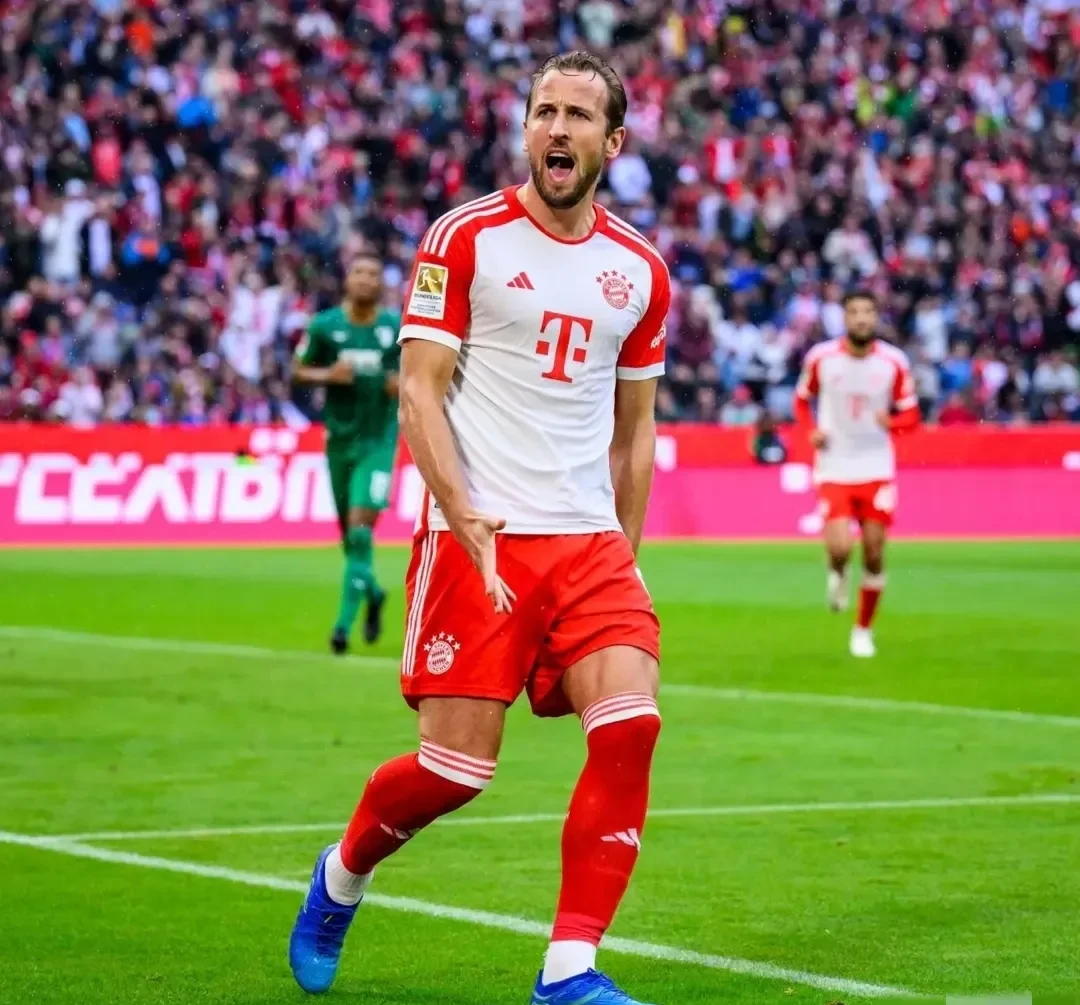 欧超杯今夜再迎强敌；勒沃库森内部沟通；主帅态度：底气十足；年轻球员得到机会