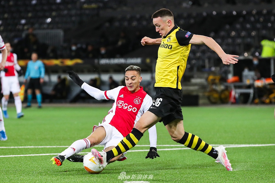 阿贾克斯vs特温特比赛结果