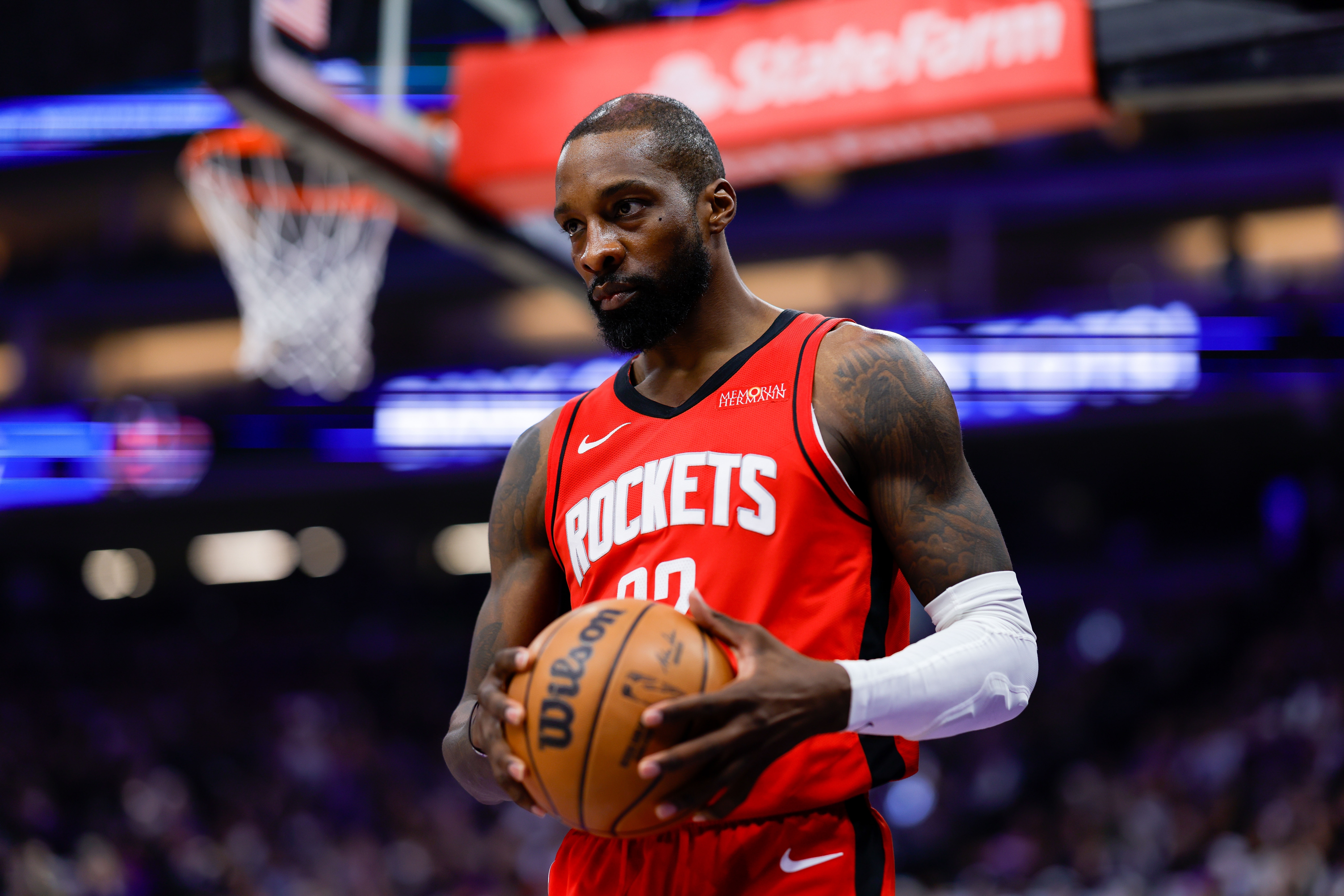 今晚国王杯焦点战；纽约尼克斯临场应变；引发热议；球队文化再被提及(杜布瓦与乔伊斯比赛视频)