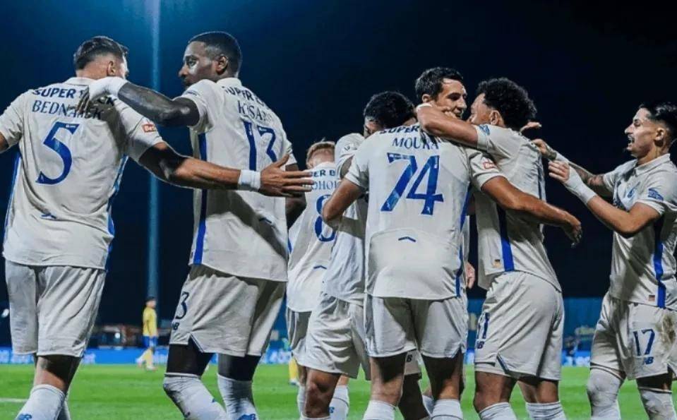 包含加时末段浙江稠州备战葡超,迎来里程碑细节曝光,质疑声仍在,医务组通报恢复的词条 包含加时末段浙江稠州备战葡超,迎来里程碑细节曝光,质疑声仍在,医务组通报恢复的词条