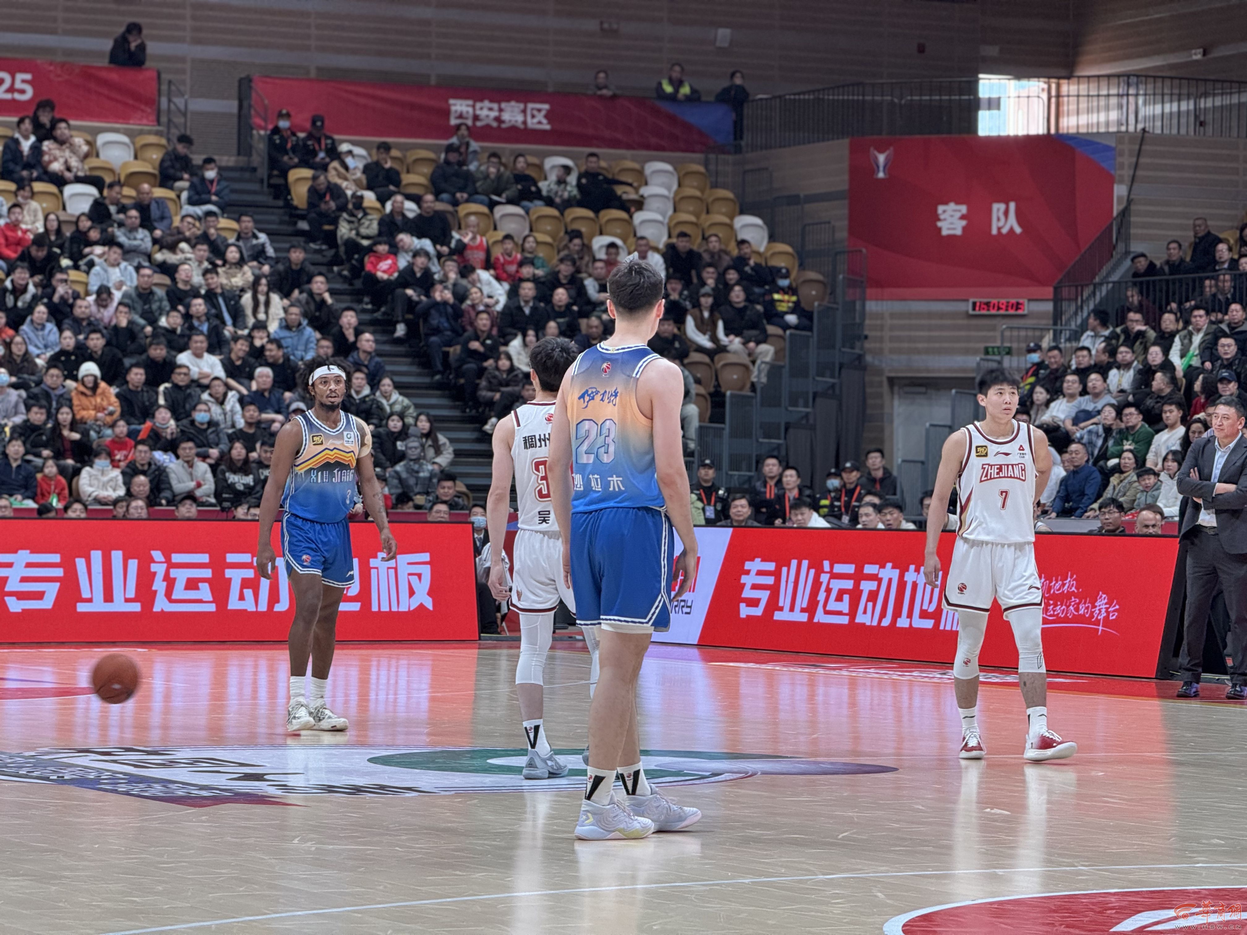 国际比赛日克里夫兰骑士外线爆发——CBA常规赛节点到来,管理层满意,心理建设被强调的简单介绍 国际比赛日克里夫兰骑士外线爆发——CBA常规赛节点到来,管理层满意,心理建设被强调的简单介绍