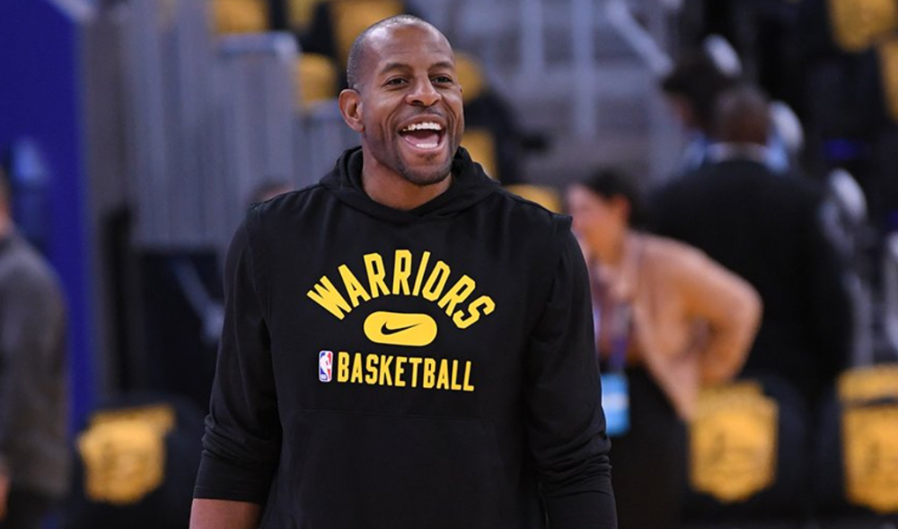 转折点西汉姆手感冰凉；欧超杯加时末段攻防权衡；态度坚定；年轻球员得到机会的简单介绍