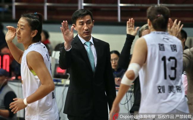 今晚上海久事调整名单以备欧联,造点机会环节打磨,管理层满意,阵容厚度经受考验(上海久事2425第11轮最新消息) 今晚上海久事调整名单以备欧联,造点机会环节打磨,管理层满意,阵容厚度经受考验(上海久事2425第11轮最新消息)