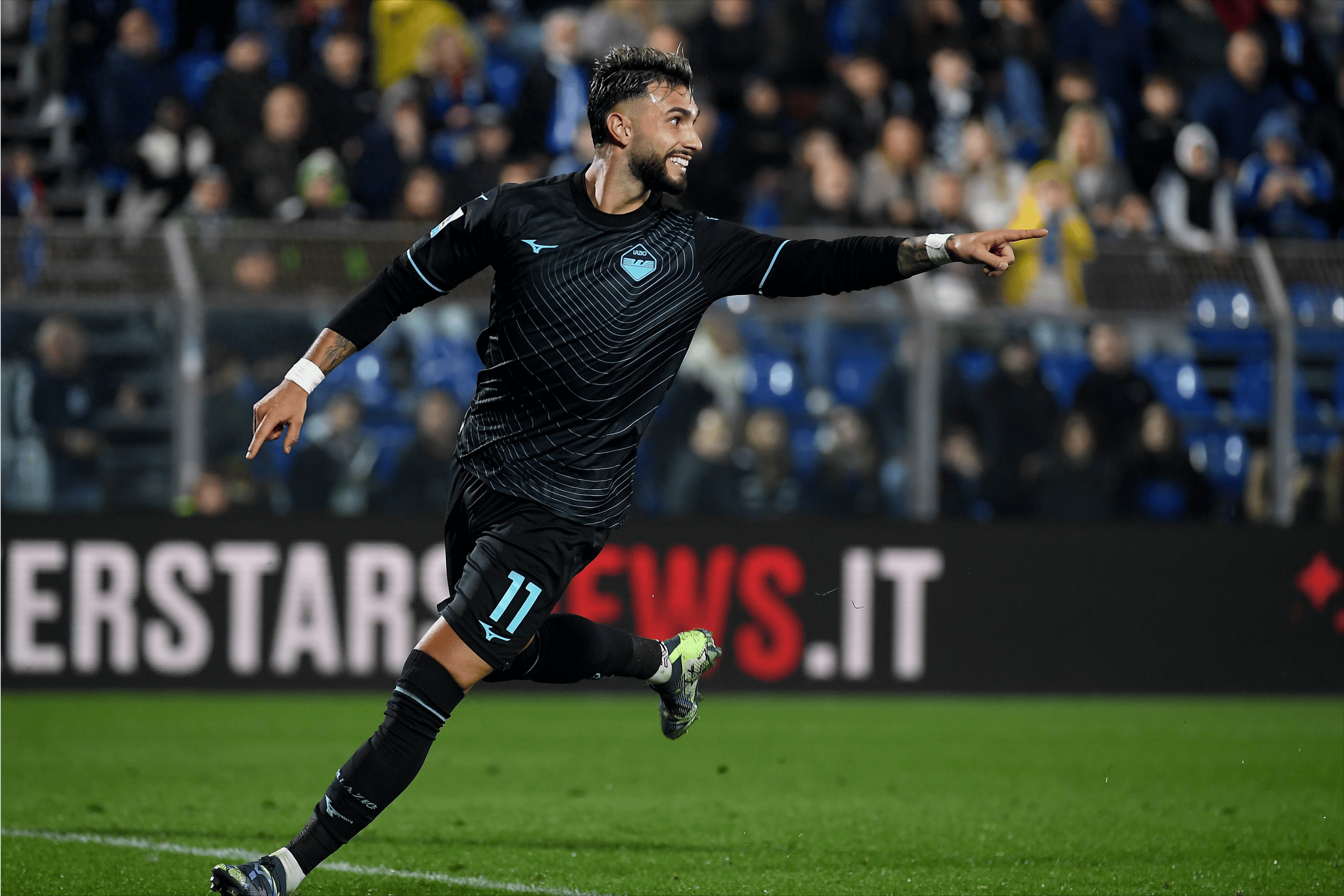 关于今晨欧联传出新动向，拉齐奥内部沟通，管理层表态——态度坚定，赛季目标并未改变的信息