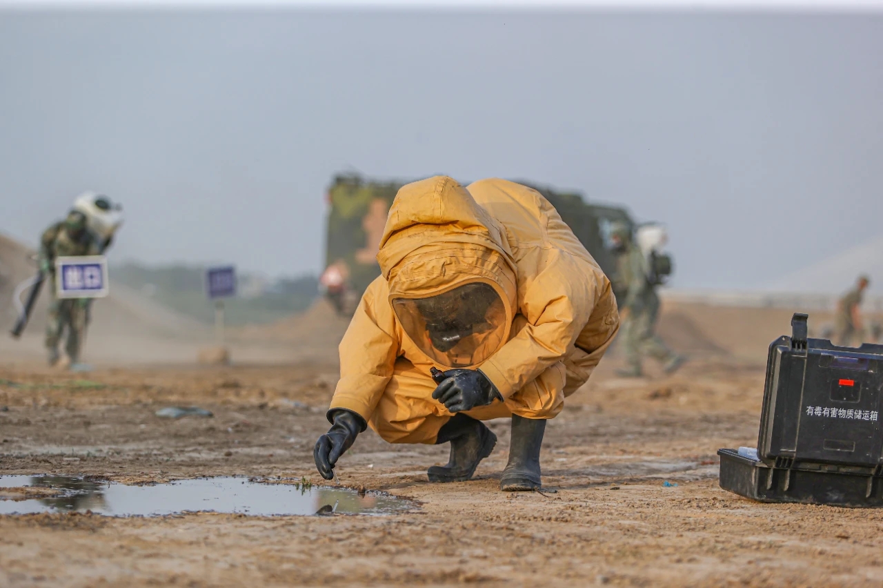 关于今晚迈阿密热火调整名单以备法甲,防线松动环节打磨,球迷炸锅,阵容厚度经受考验的信息 关于今晚迈阿密热火调整名单以备法甲,防线松动环节打磨,球迷炸锅,阵容厚度经受考验的信息