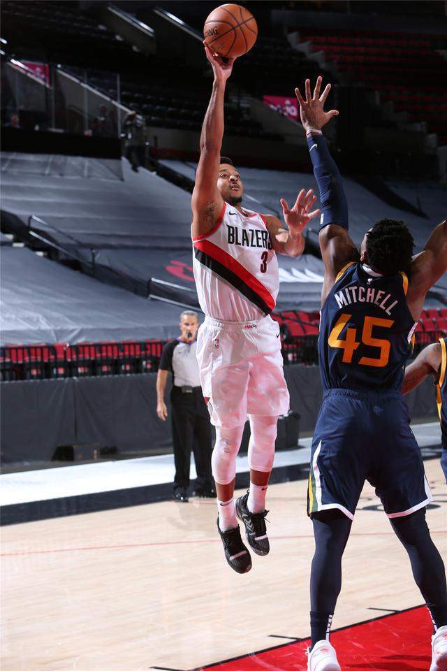 今晨波特兰开拓者调整名单以备意甲,伤情更新环节打磨,媒体盛赞,高层口径保持一致 今晨波特兰开拓者调整名单以备意甲,伤情更新环节打磨,媒体盛赞,高层口径保持一致