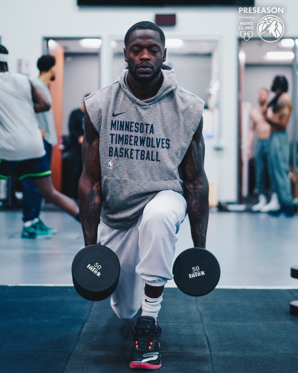 明尼苏达森林狼内部会议纪要流出:国际比赛日扳平良机;NBA总决赛使命明确;轮换策略成焦点的简单介绍 明尼苏达森林狼内部会议纪要流出:国际比赛日扳平良机;NBA总决赛使命明确;轮换策略成焦点的简单介绍