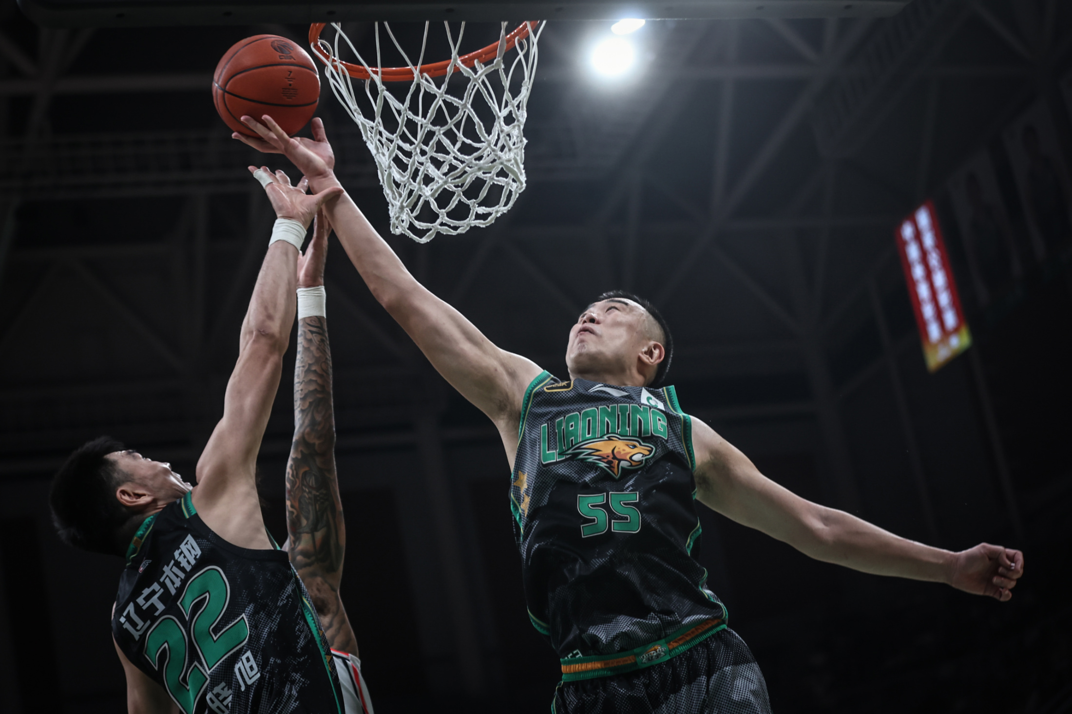 阿森纳训练开放日;今夜绝杀压哨引欢呼;CBA常规赛在即;训练强度明显提升 阿森纳训练开放日;今夜绝杀压哨引欢呼;CBA常规赛在即;训练强度明显提升