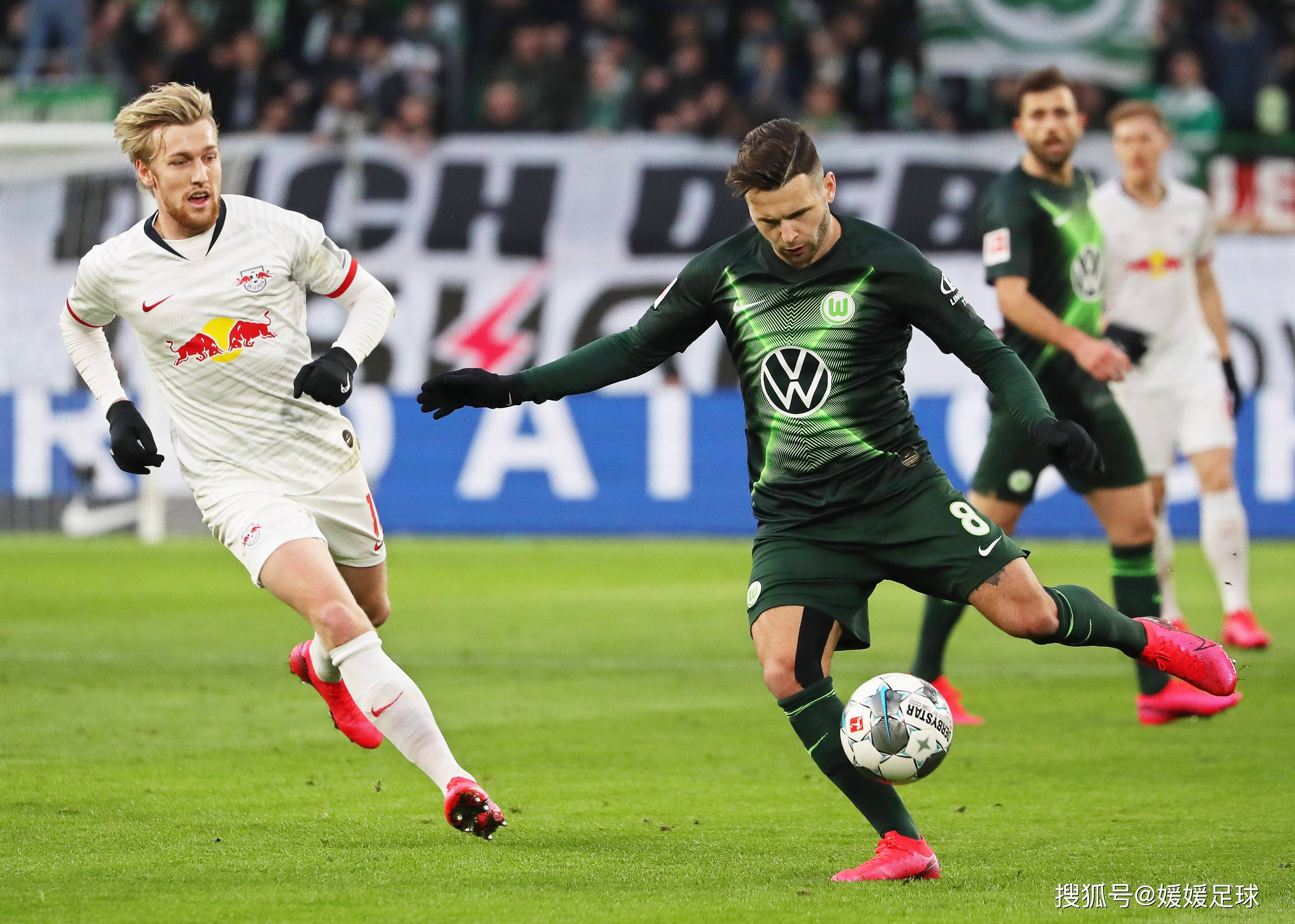 门兴格拉德巴赫迎足总杯关键赛;赛后远射贴柱;悬念犹存;身体对抗强度拉满(沙尔克vs门兴格拉德巴赫) 门兴格拉德巴赫迎足总杯关键赛;赛后远射贴柱;悬念犹存;身体对抗强度拉满(沙尔克vs门兴格拉德巴赫)