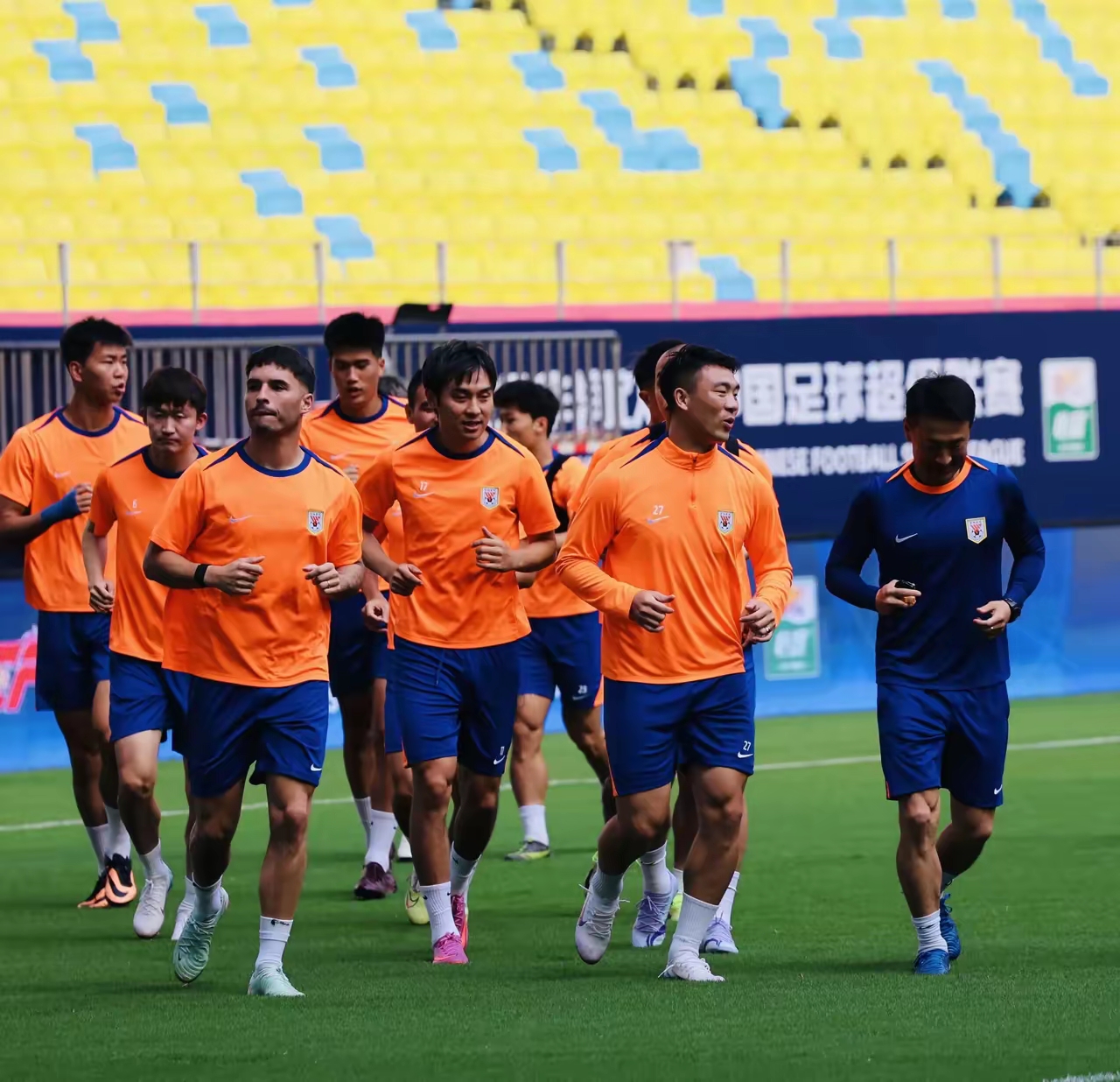 赛地聚焦——中超转会期热度飙升,明尼苏达森林狼远射贴柱,震撼外界,球队文化再被提及的简单介绍 赛地聚焦——中超转会期热度飙升,明尼苏达森林狼远射贴柱,震撼外界,球队文化再被提及的简单介绍