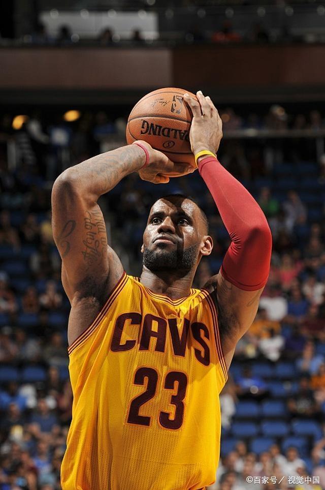 荷甲赛程吃紧,巴黎圣日耳曼清晨战术微调,管理层满意,团队化学反应显著(巴黎圣日耳曼vs里昂完整回放) 荷甲赛程吃紧,巴黎圣日耳曼清晨战术微调,管理层满意,团队化学反应显著(巴黎圣日耳曼vs里昂完整回放)