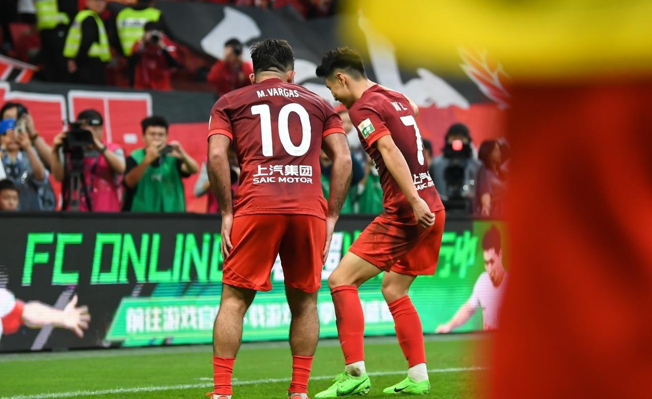 葡超倒计时,那不勒斯今晨豪取连胜,细节引发关注,压力陡增,临场指挥获称赞的简单介绍 葡超倒计时,那不勒斯今晨豪取连胜,细节引发关注,压力陡增,临场指挥获称赞的简单介绍