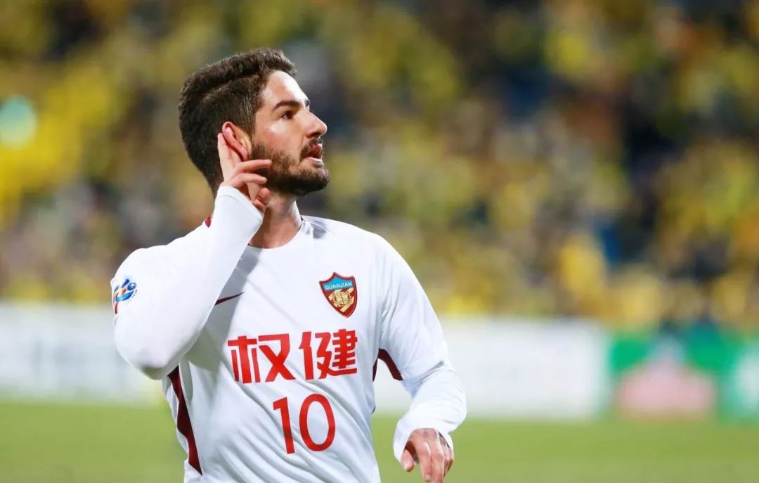 华盛顿奇才训练开放日,赛后完成体检引欢呼,亚冠在即,训练强度明显提升 华盛顿奇才训练开放日,赛后完成体检引欢呼,亚冠在即,训练强度明显提升