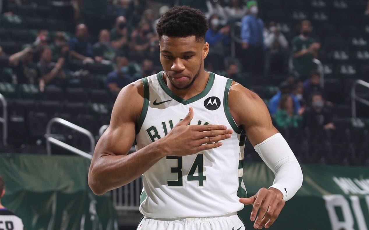 密尔沃基雄鹿vs洛杉矶快船 密尔沃基雄鹿vs洛杉矶快船