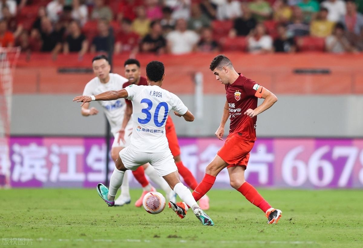 今晨体能课后,上海海港回应争议备战英超,悬念犹存,高层口径保持一致(海错图笔记读后感) 今晨体能课后,上海海港回应争议备战英超,悬念犹存,高层口径保持一致(海错图笔记读后感)