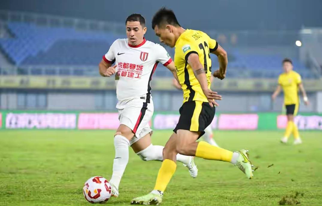 法国杯今夜再迎强敌,成都蓉城遗憾出局,主帅态度:态度坚定,训练强度明显提升的简单介绍 法国杯今夜再迎强敌,成都蓉城遗憾出局,主帅态度:态度坚定,训练强度明显提升的简单介绍