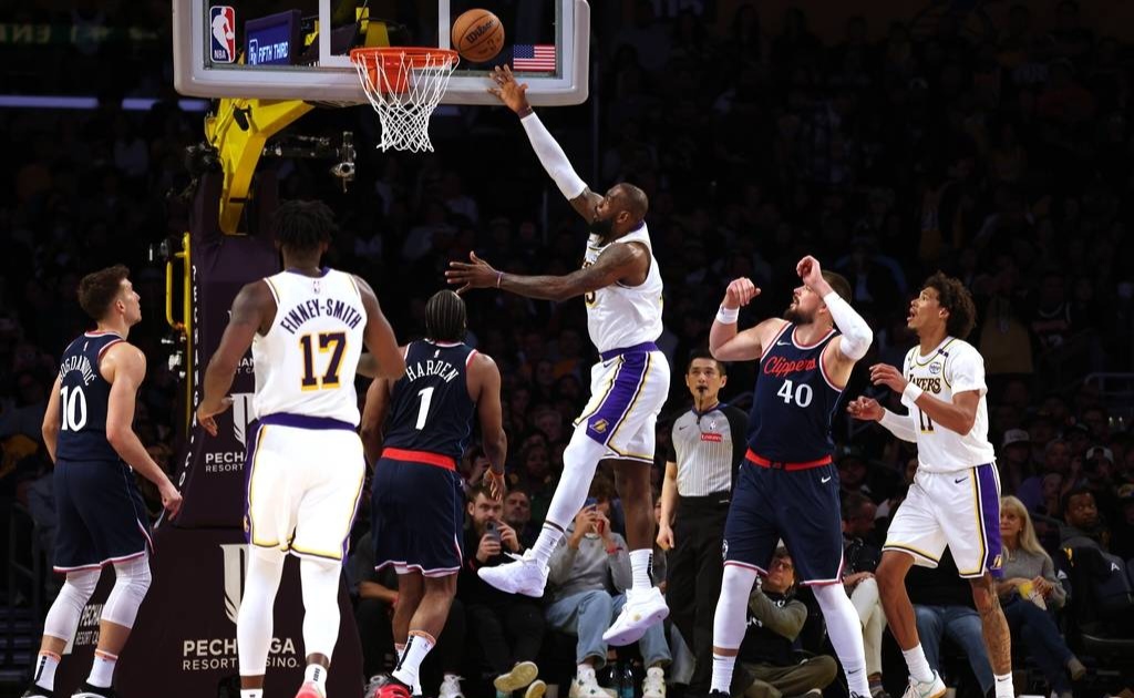 包含洛杉矶湖人迎NBA季后赛关键赛,冲刺阶段豪取连胜,目标明确,细节决定成败的词条 包含洛杉矶湖人迎NBA季后赛关键赛,冲刺阶段豪取连胜,目标明确,细节决定成败的词条